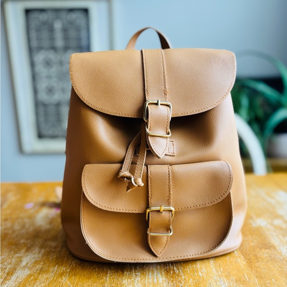 Forever 21 Handbags - Forever 21 Faux Leather Camel Buckle Mini Backpack